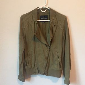 Military green Jacket